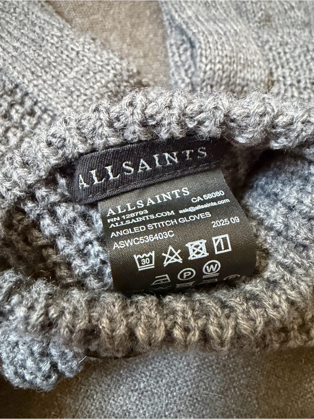 All Saints Mixed Stich Knit Gloves NWOT